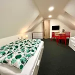 Penzion Pavcina Lehota Guest house